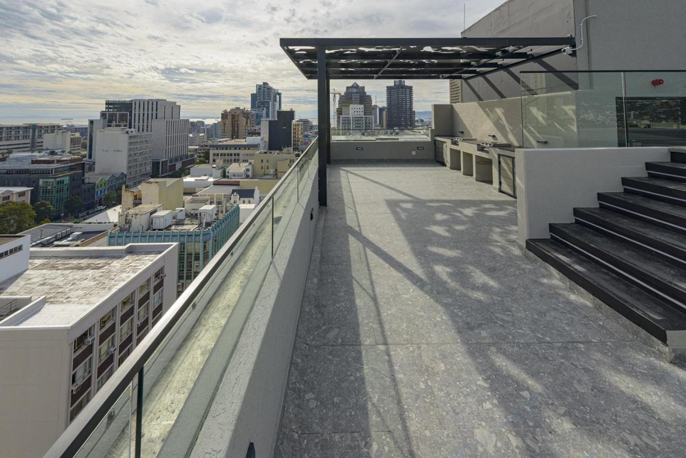 Urban Comfort At 1 Bed In City Centre With Pool Ciudad del Cabo Exterior foto