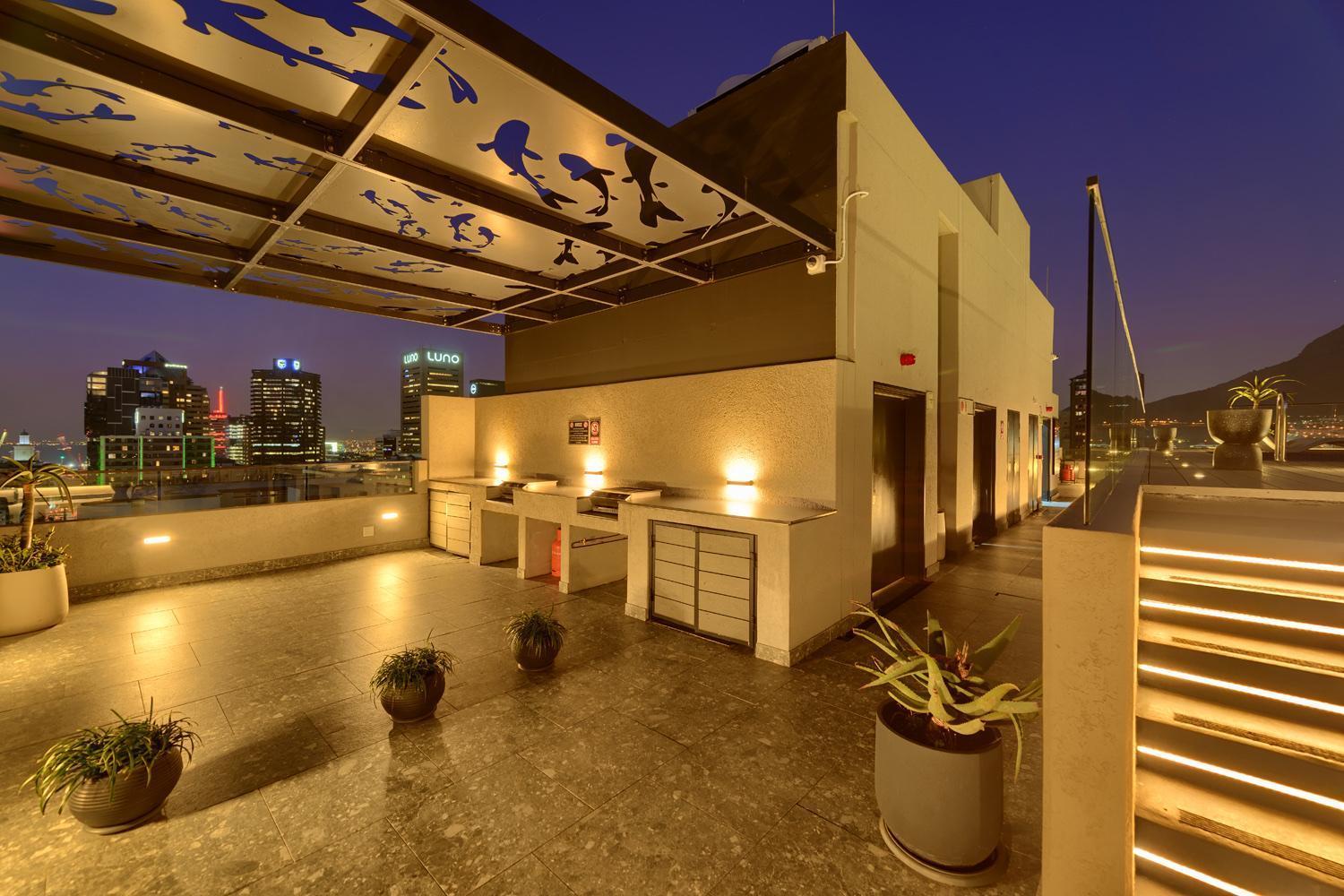 Urban Comfort At 1 Bed In City Centre With Pool Ciudad del Cabo Exterior foto