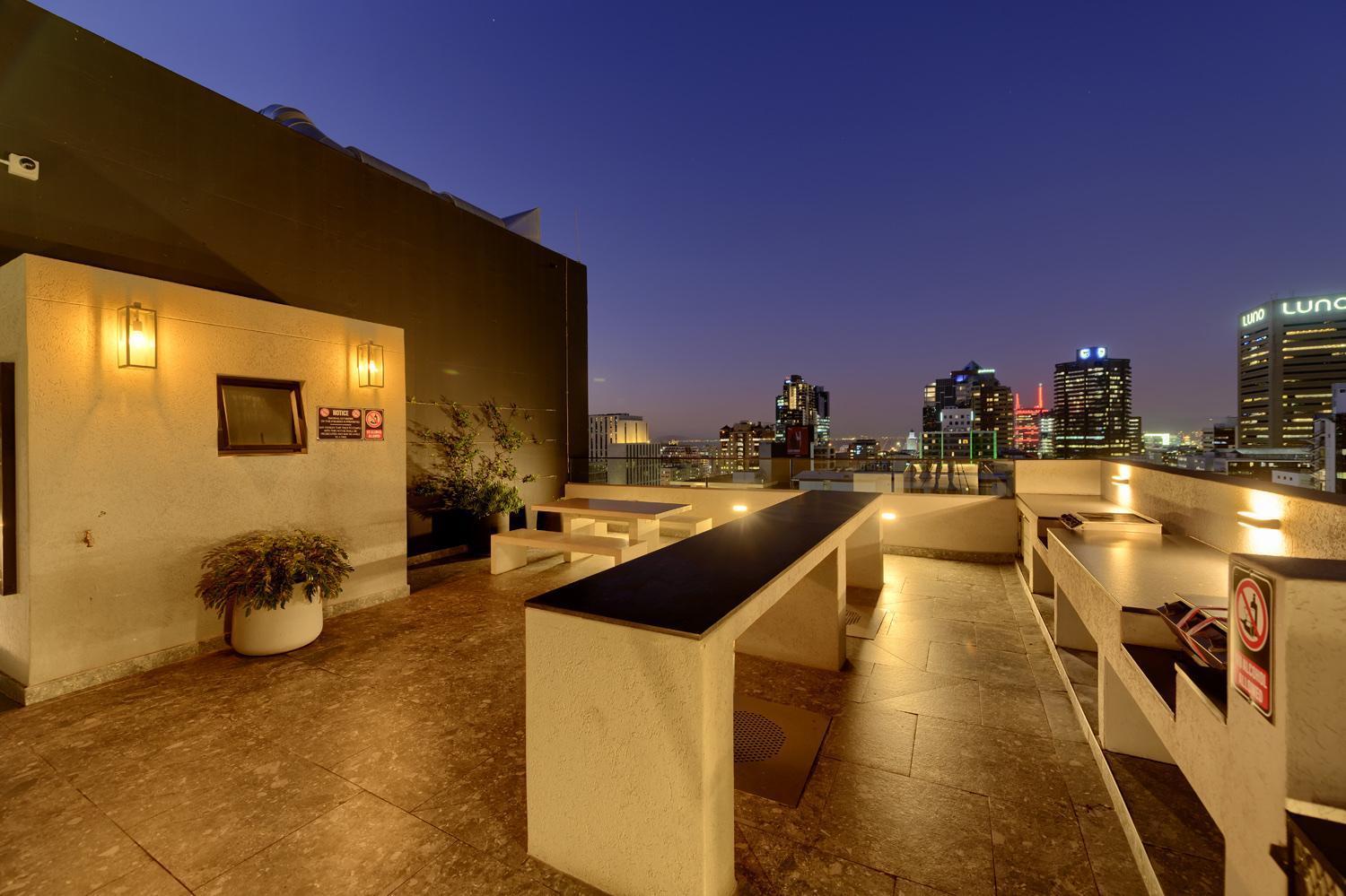 Urban Comfort At 1 Bed In City Centre With Pool Ciudad del Cabo Exterior foto